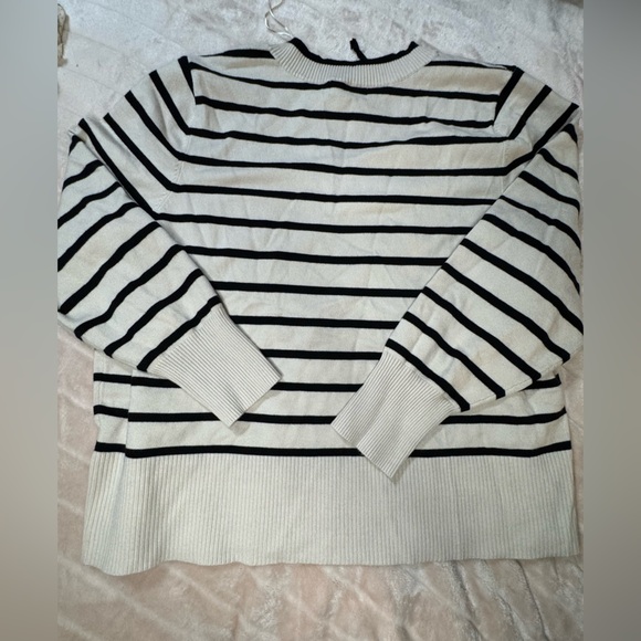 Black and Cream Striped Sweater - 3X - Picture 3 of 3